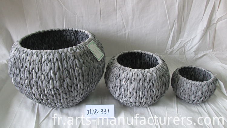 panier d'eau water haycinth basket